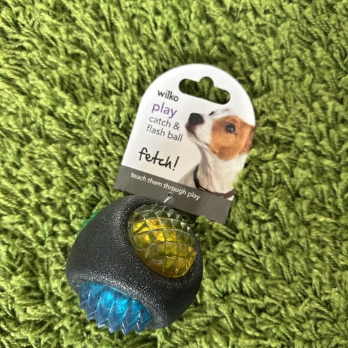 Catch flashing ball - &,